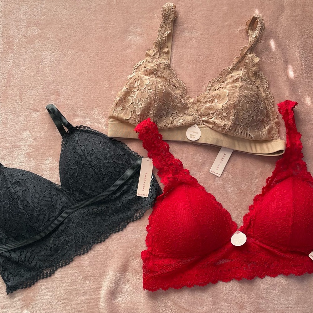 Ardene Rose & Vine Bralettes XS Red Grey Nude Padded Lot of Three NWT